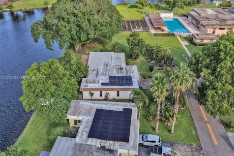 6408 NW 72nd Avenue Tamarac FL 33321