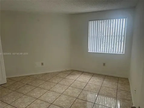 6272 NW 186th Street Hialeah FL 33015
