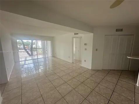 6272 NW 186th Street Hialeah FL 33015
