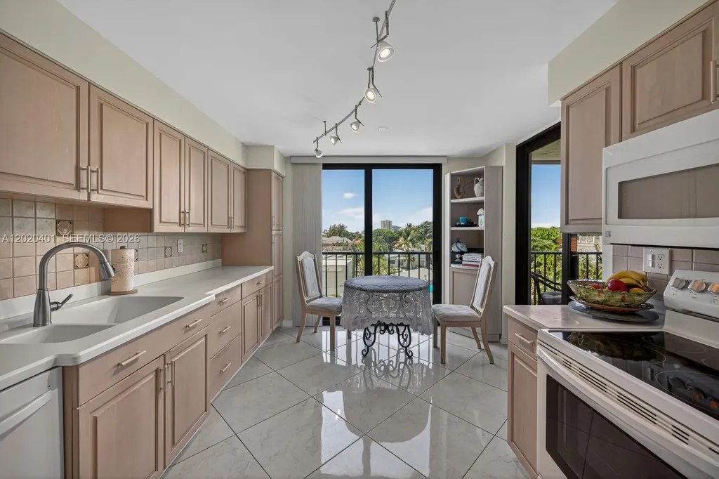 1901 N Ocean Boulevard Fort Lauderdale FL 33305