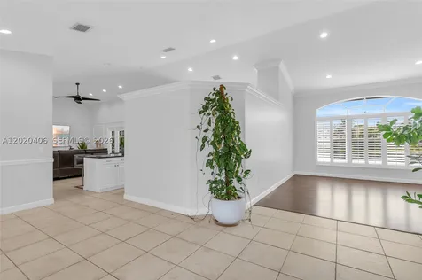 321 NW 193rd Avenue Pembroke Pines FL 33029