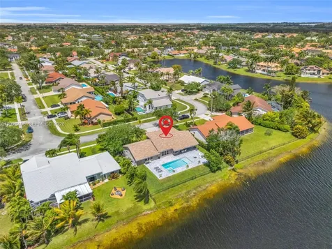 321 NW 193rd Avenue Pembroke Pines FL 33029