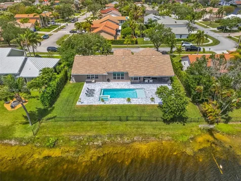321 NW 193rd Avenue Pembroke Pines FL 33029