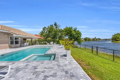321 NW 193rd Avenue Pembroke Pines FL 33029