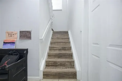 977 NE 37th Place Homestead FL 33033