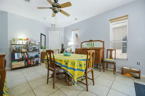 977 NE 37th Place Homestead FL 33033