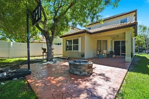 977 NE 37th Place Homestead FL 33033