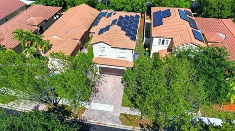 977 NE 37th Place Homestead FL 33033