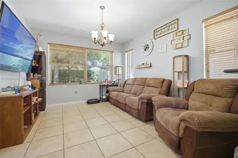 977 NE 37th Place Homestead FL 33033