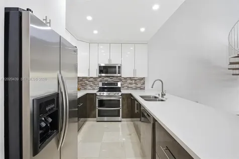 8555 Ardoch Road Miami Lakes FL 33016