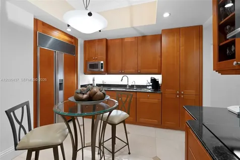 21200 Point Place Aventura FL 33180