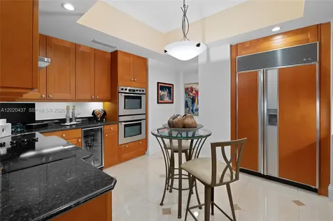 21200 Point Place Aventura FL 33180