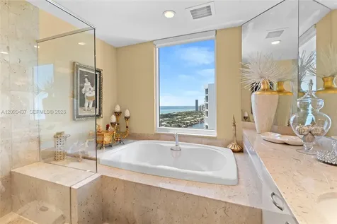 21200 Point Place Aventura FL 33180