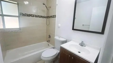 2125 NW 66th Street Miami FL 33147