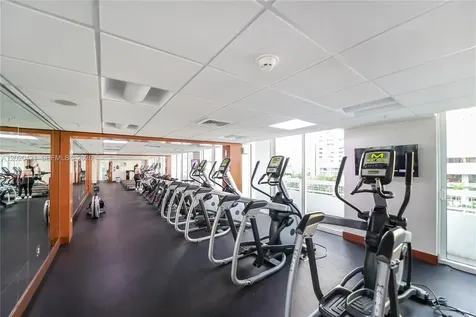 41 SE 5th Street Miami FL 33131