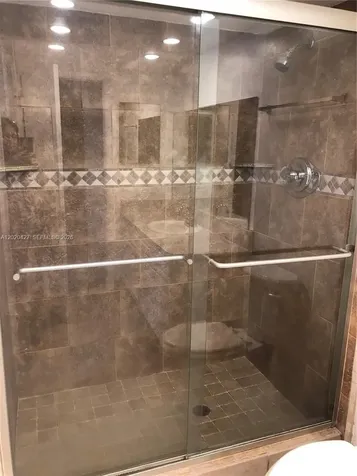 210 Lakeview Drive Weston FL 33326