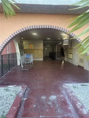 6620 W 2nd Court Hialeah FL 33012