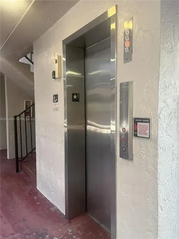 6620 W 2nd Court Hialeah FL 33012