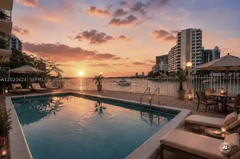 1441 Lincoln Court Miami Beach FL 33139