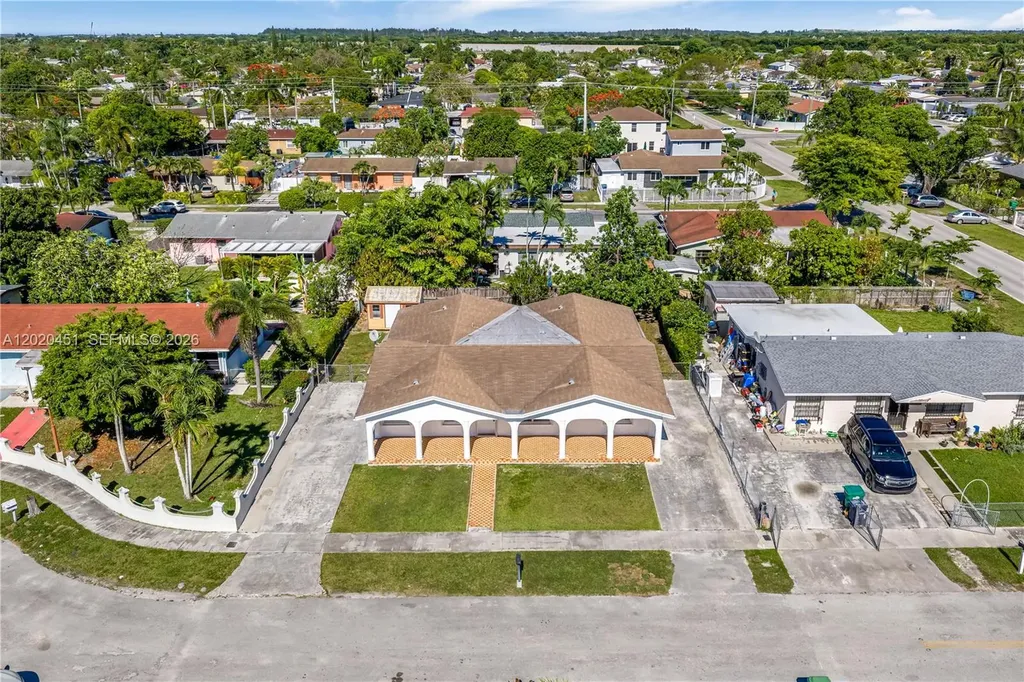 30323 SW 152nd Place Homestead FL 33033