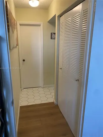 North Miami FL 33161