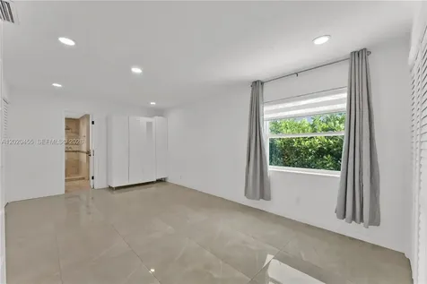 11144 NE 8th Court Biscayne Park FL 33161