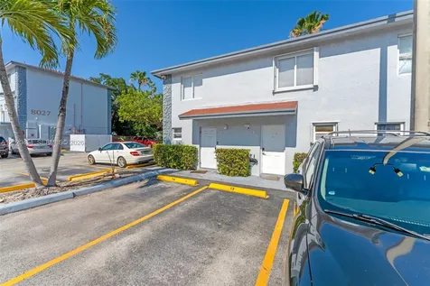 8025 NW 8th Street Miami FL 33126