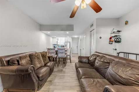 8025 NW 8th Street Miami FL 33126