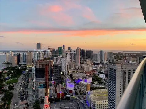 Miami FL 33132