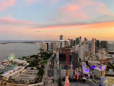 Miami FL 33132