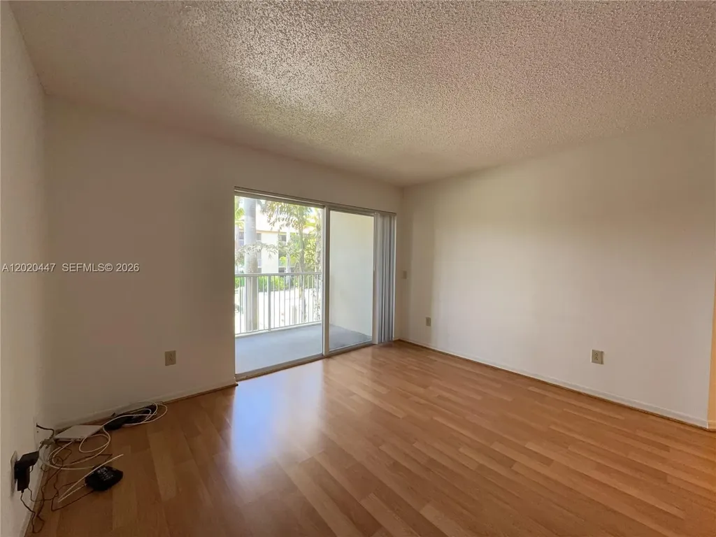 470 S Park Road Hollywood FL 33021