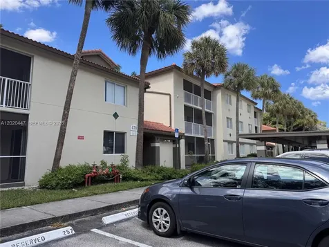 470 S Park Road Hollywood FL 33021
