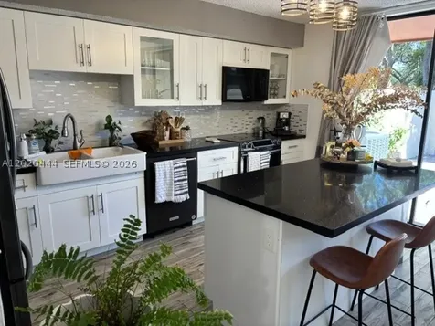 10621 SW 79th Terrace Miami FL 33173