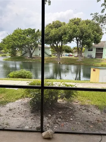 8753 NW 39th Street Sunrise FL 33351