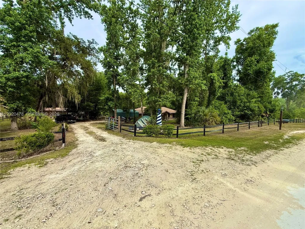 13167 SE 39th Court Other City - In The State Of Florida FL 34420