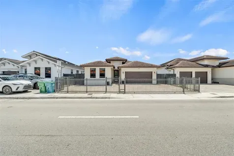 2921 SW 152nd Avenue Miami FL 33185