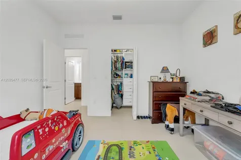 2921 SW 152nd Avenue Miami FL 33185