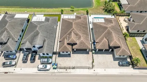 2921 SW 152nd Avenue Miami FL 33185