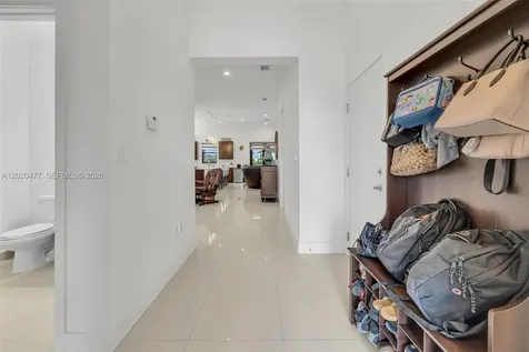 2921 SW 152nd Avenue Miami FL 33185