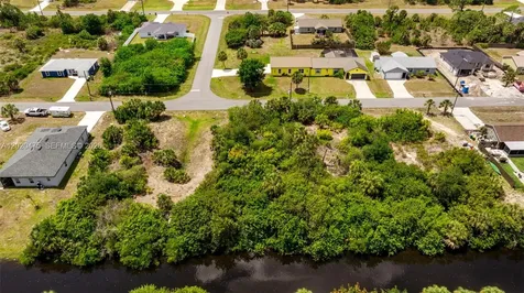 12132 Xavier Avenue Port Charlotte FL 33981