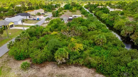 12132 Xavier Avenue Port Charlotte FL 33981