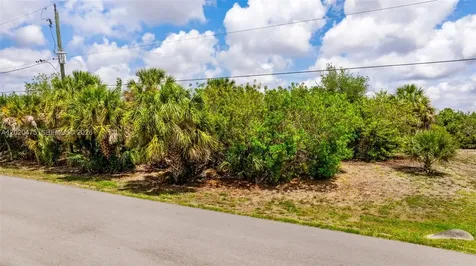12132 Xavier Avenue Port Charlotte FL 33981
