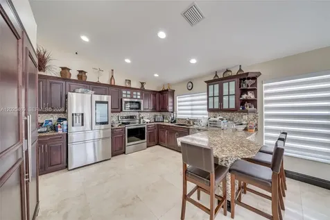 5032 SW 34th Terrace Hollywood FL 33312