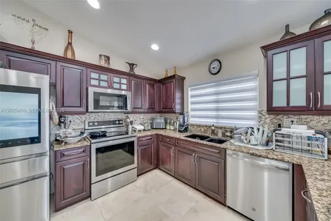 5032 SW 34th Terrace Hollywood FL 33312
