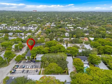 5540 SW 78th Street Miami FL 33143