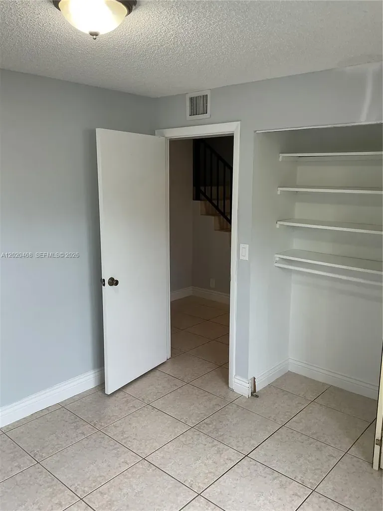 1321 Partridge Close Pompano Beach FL 33064