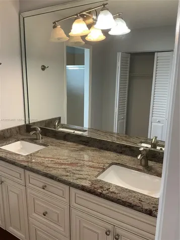 1321 Partridge Close Pompano Beach FL 33064