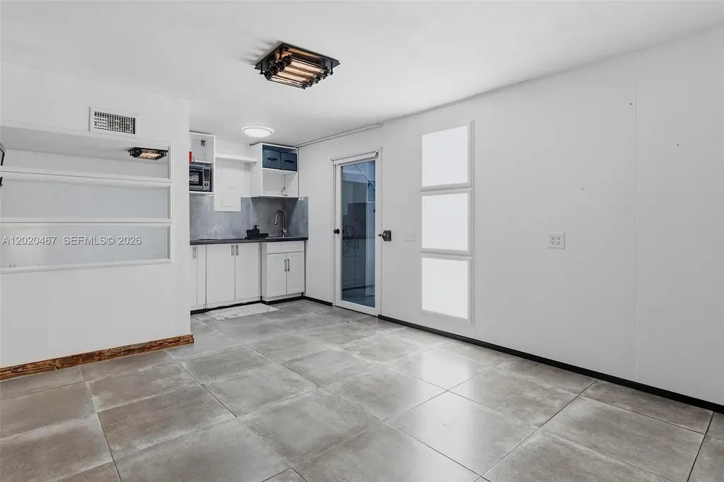 1773 Blount Road Pompano Beach FL 33069