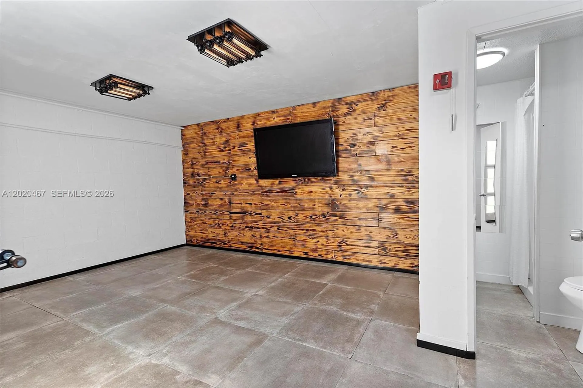 1773 Blount Road Pompano Beach FL 33069