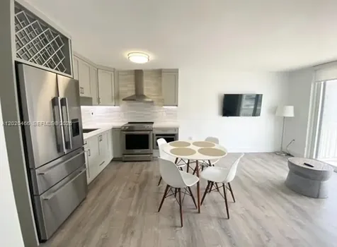 401 Ocean Drive Miami Beach FL 33139